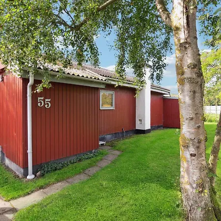 2 Bedroom Beautiful In Sydals Дом отдыха