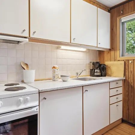 2 Bedroom Beautiful In Sydals Holiday home