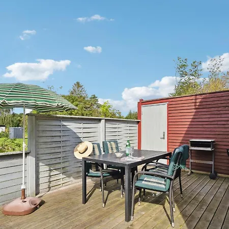 2 Bedroom Beautiful In Sydals * Skovby (Syddanmark)